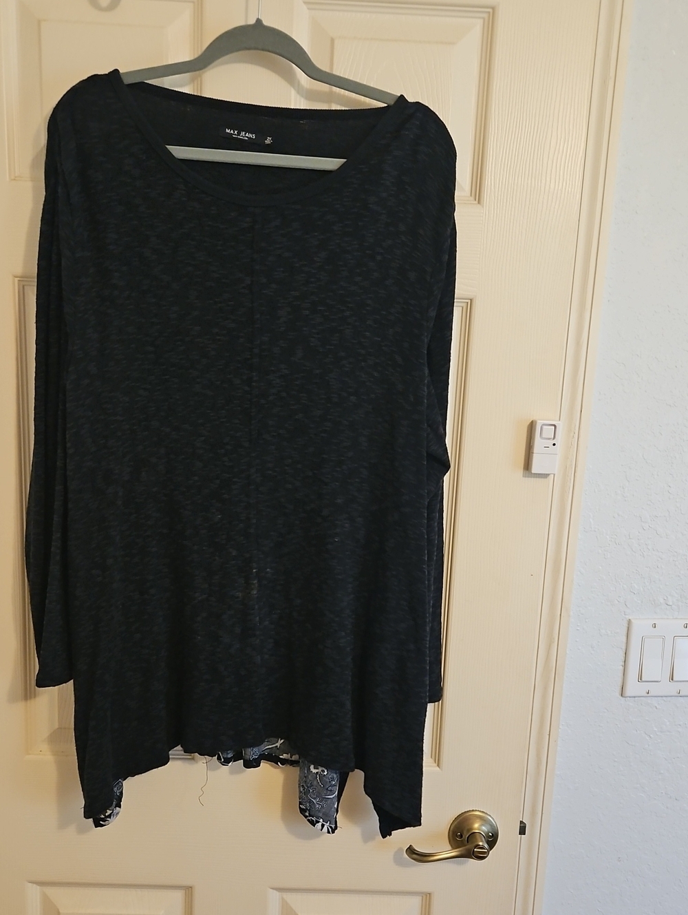Max Jeans Black Long-Sleeve Scoop Neck Tunic